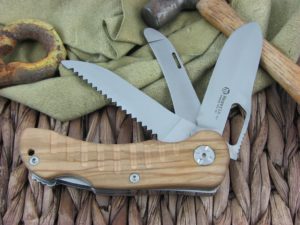 Maserin Cutlery Jager 3 blade Olive Wood handles 440C steel Satin finish 131-3OL